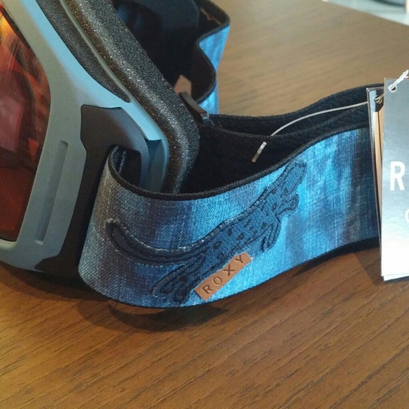 ROXY ROCKFERRY  SNOWBOARD/SKI GOGGLES FROM ITALY - Picture 3 of 4